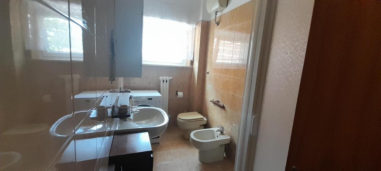Numana Centro A 500 Mt Mare, Trilocale Con 2 Camere A Letti Piani, 1 Posto Auto Zewnętrze zdjęcie